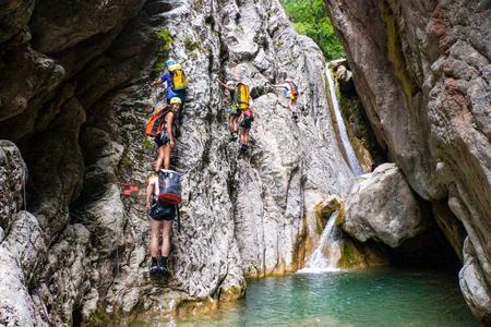 Ευρυτανία - Via Ferrata Μαύρης Σπηλιάς - Μικρό Πάντα Βρέχει - Μονοπάτι Καταρρακτών!