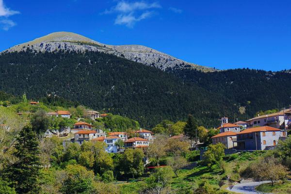 Ροεινό Αρκαδίας, γιορτή μελιού-καρυδιού - πεζοπορική εκδρομή Ροεινό, Αρκαδία Ελλάδα outdoor trekking